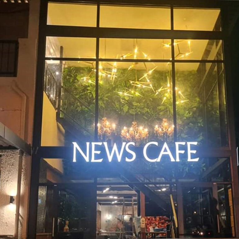 News Cafe 7